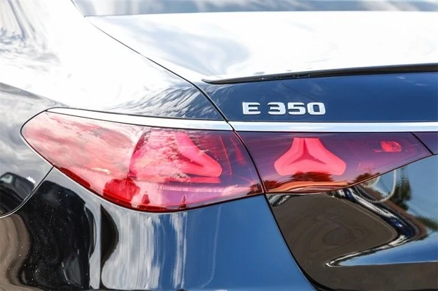 2026 Mercedes-Benz W214 E-Class - Image 8 of 12
