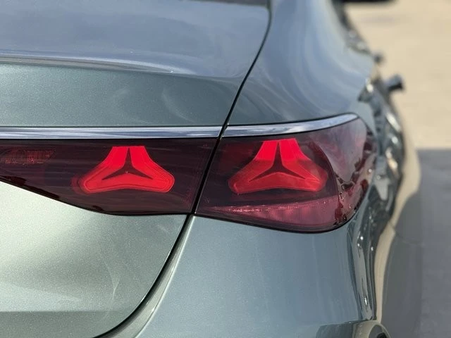 2026 Mercedes-Benz W214 E-Class - Image 10 of 12