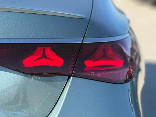 2026 Mercedes-Benz W214 E-Class - Image 10 of 12