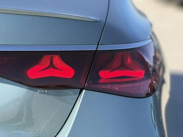 2026 Mercedes-Benz W214 E-Class - Image 10 of 12