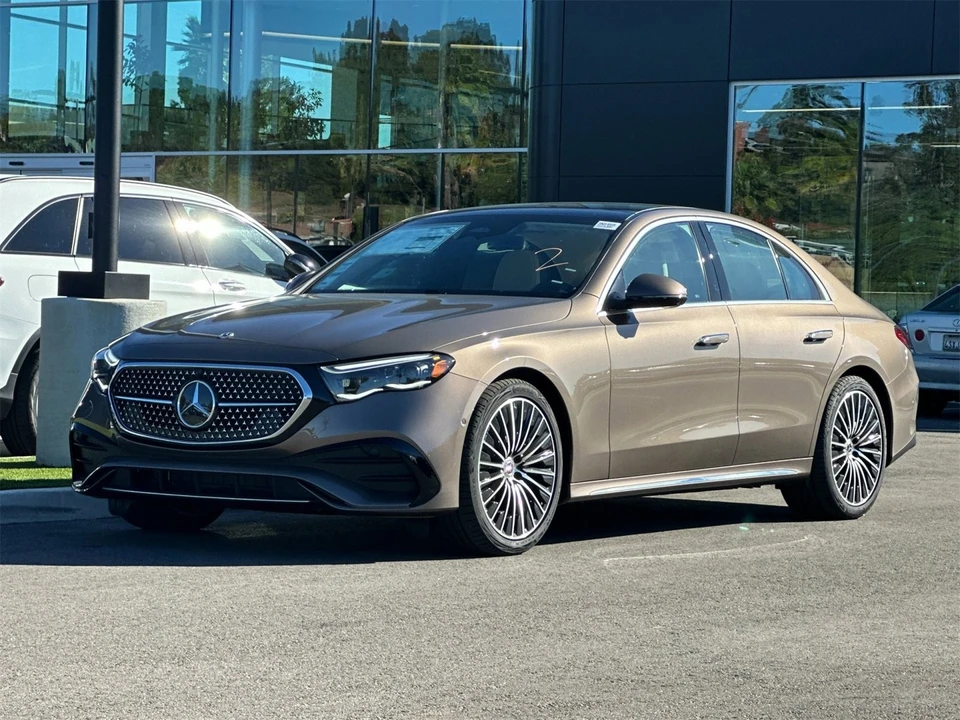 2026 Mercedes-Benz W214 E-Class - Image 7 of 12