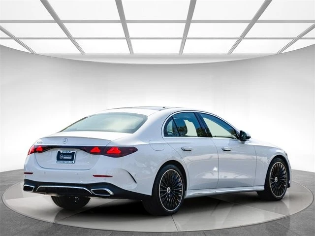 2026 Mercedes-Benz W214 E-Class - Image 4 of 12