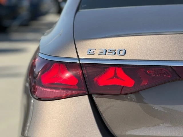 2026 Mercedes-Benz W214 E-Class - Image 8 of 12