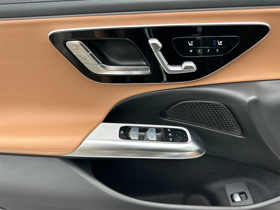 2026 Mercedes-Benz W214 E-Class - Image 11 of 12