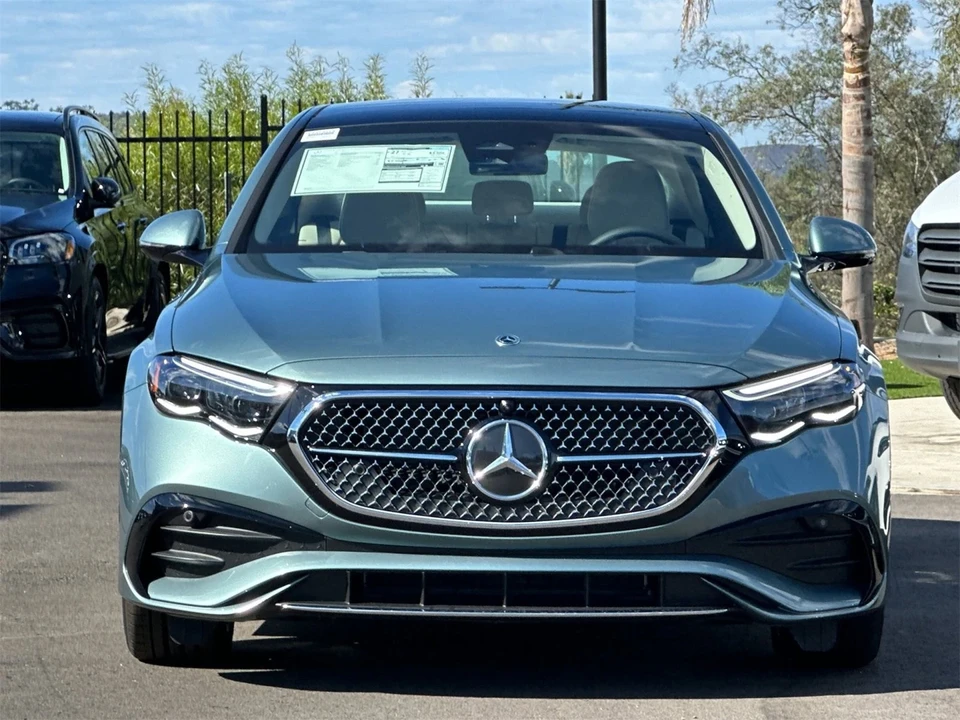 2026 Mercedes-Benz W214 E-Class - Image 8 of 12