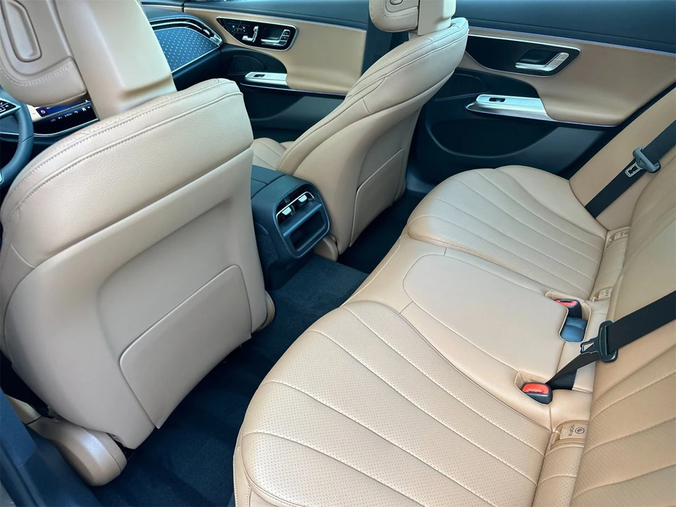 2026 Mercedes-Benz W214 E-Class - Image 12 of 12