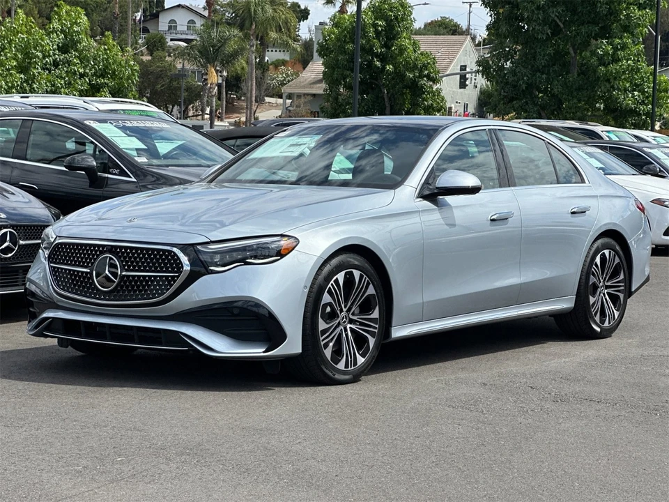 2026 Mercedes-Benz W214 E-Class - Image 7 of 12