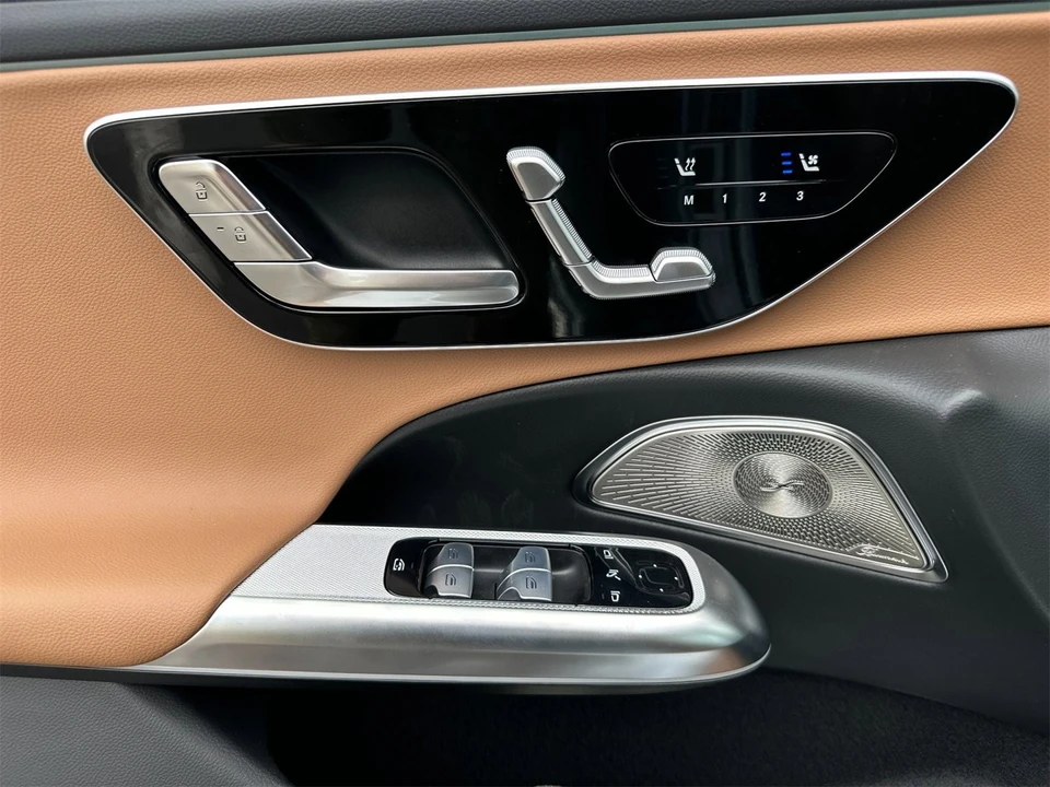 2026 Mercedes-Benz W214 E-Class - Image 11 of 12