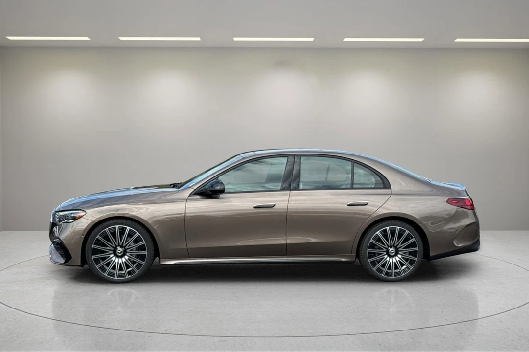 2026 Mercedes-Benz W214 E-Class - Image 7 of 12