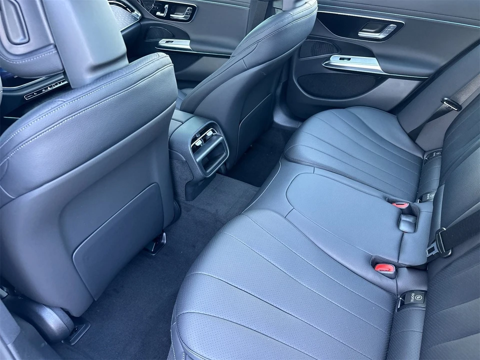 2026 Mercedes-Benz W214 E-Class - Image 12 of 12