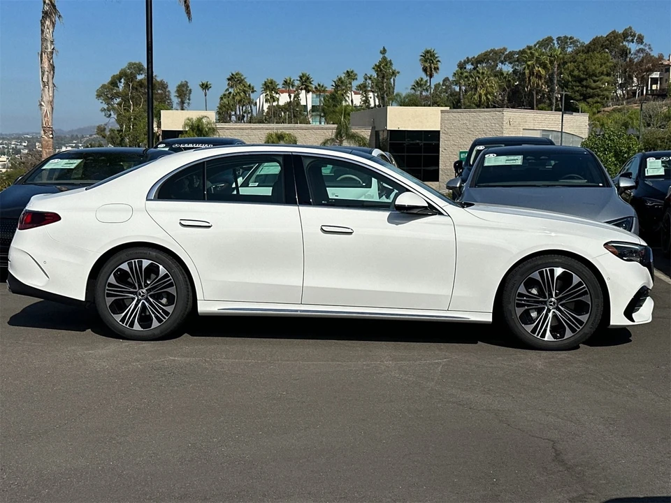 2026 Mercedes-Benz W214 E-Class - Image 2 of 12