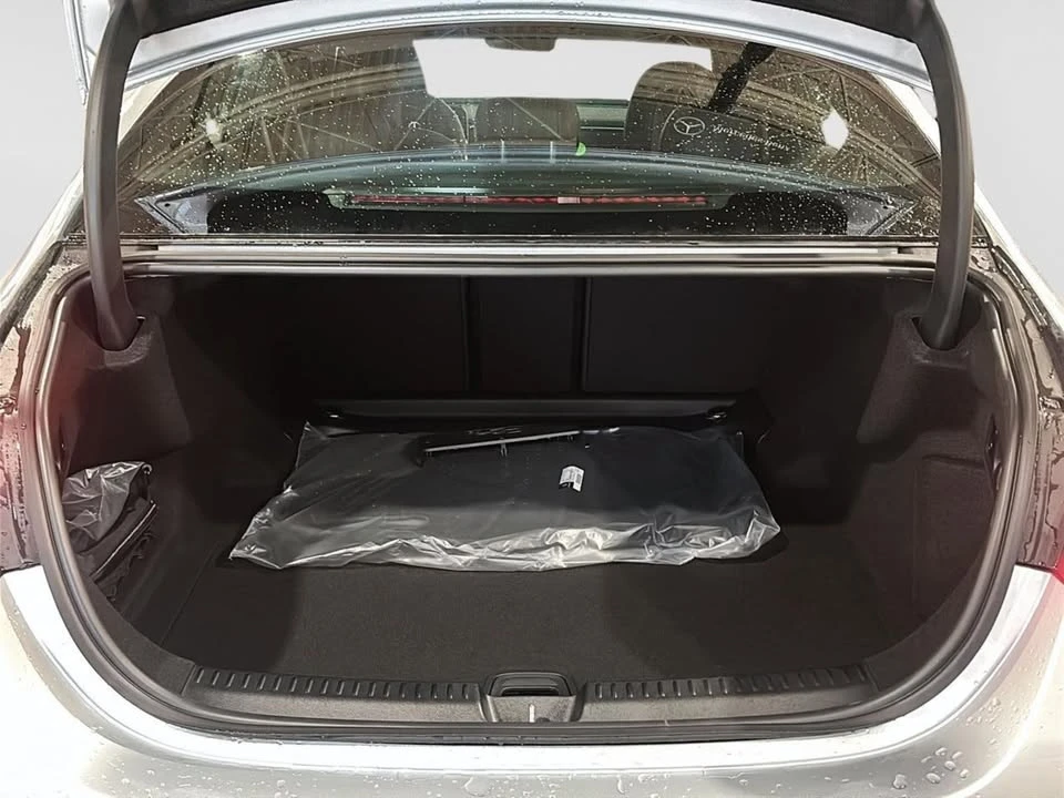 2026 Mercedes-Benz W214 E-Class - Image 6 of 18