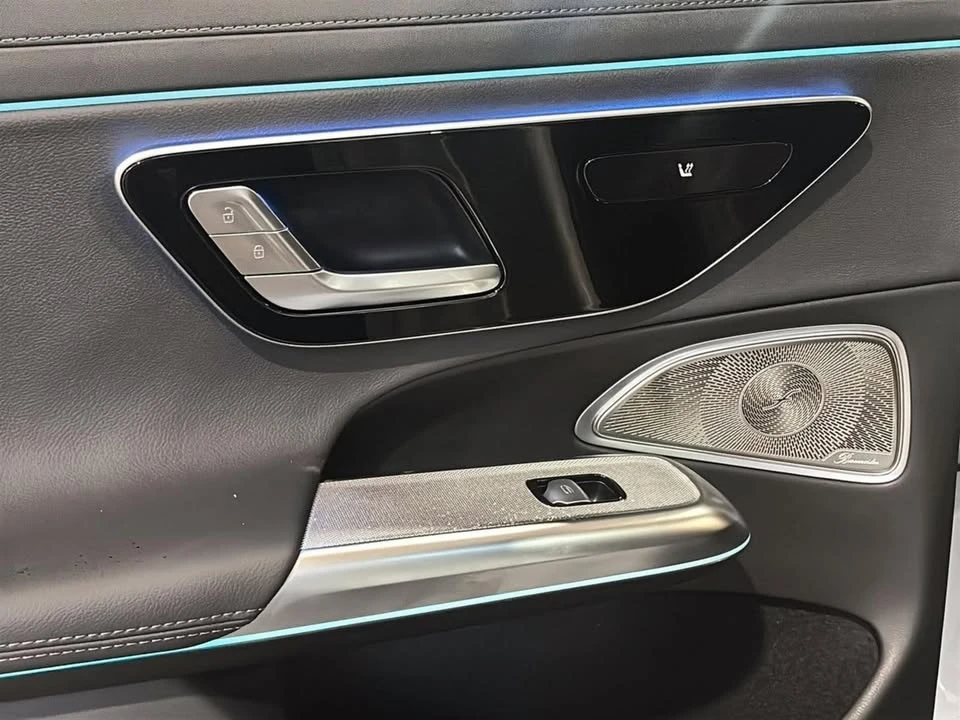 2026 Mercedes-Benz W214 E-Class - Image 12 of 18