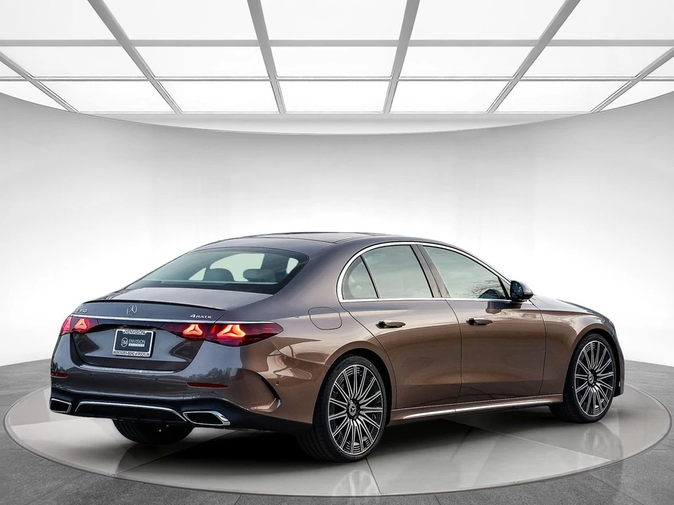 2026 Mercedes-Benz W214 E-Class - Image 4 of 12