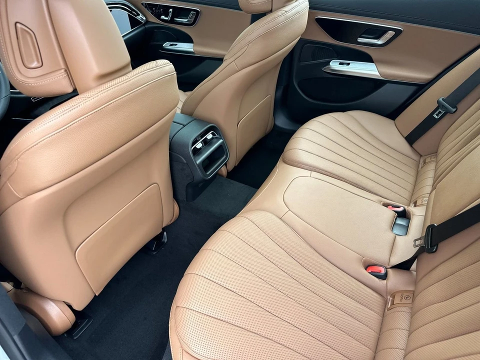 2026 Mercedes-Benz W214 E-Class - Image 12 of 12