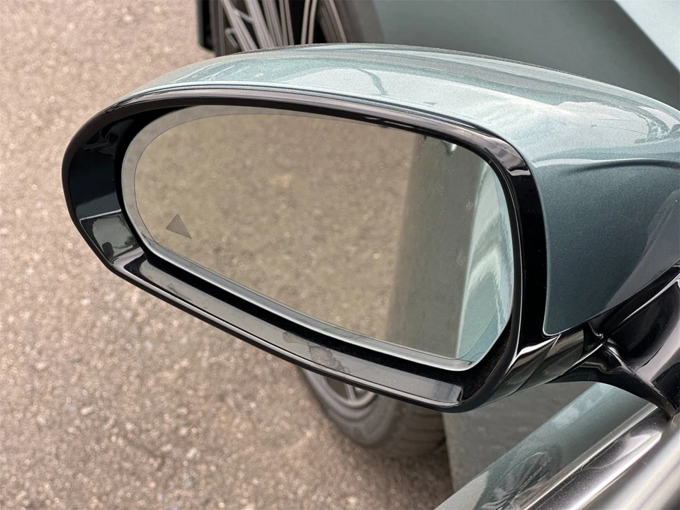 2026 Mercedes-Benz W214 E-Class - Image 9 of 12