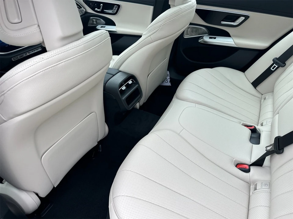 2026 Mercedes-Benz W214 E-Class - Image 12 of 12