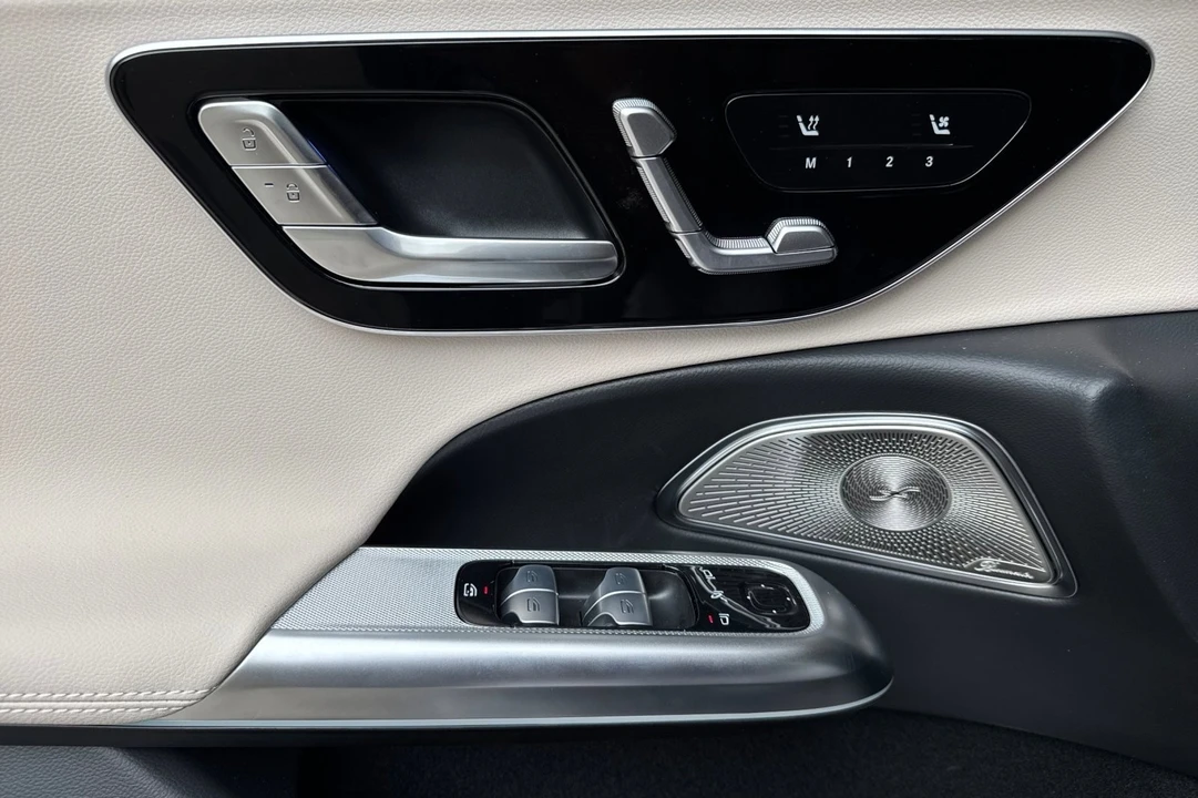 2026 Mercedes-Benz W214 E-Class - Image 12 of 12