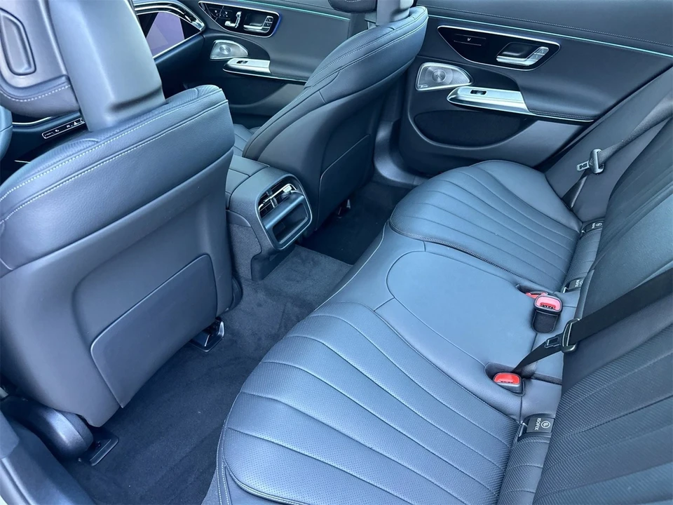 2026 Mercedes-Benz W214 E-Class - Image 12 of 12
