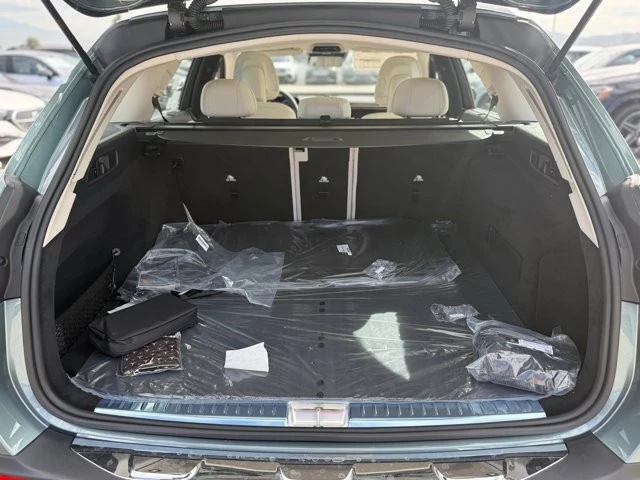 2026 Mercedes-Benz W214 E-Class - Image 11 of 12