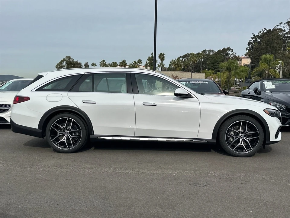 2026 Mercedes-Benz W214 E-Class - Image 2 of 12