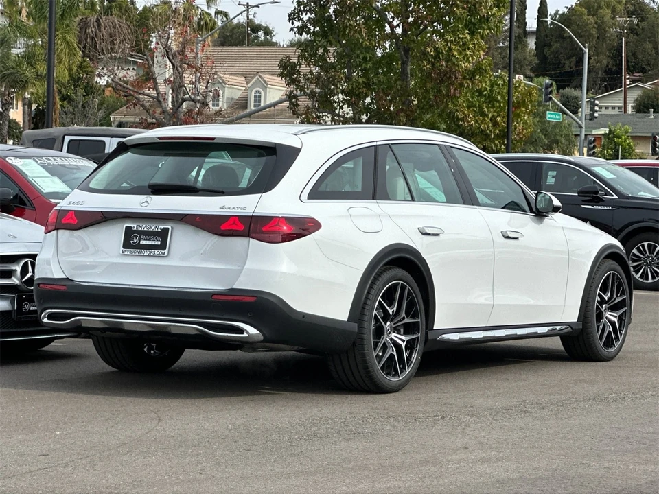2026 Mercedes-Benz W214 E-Class - Image 3 of 12