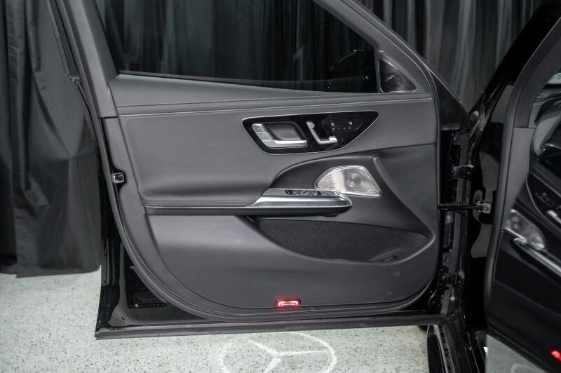 2026 Mercedes-Benz W214 E-Class - Image 10 of 20