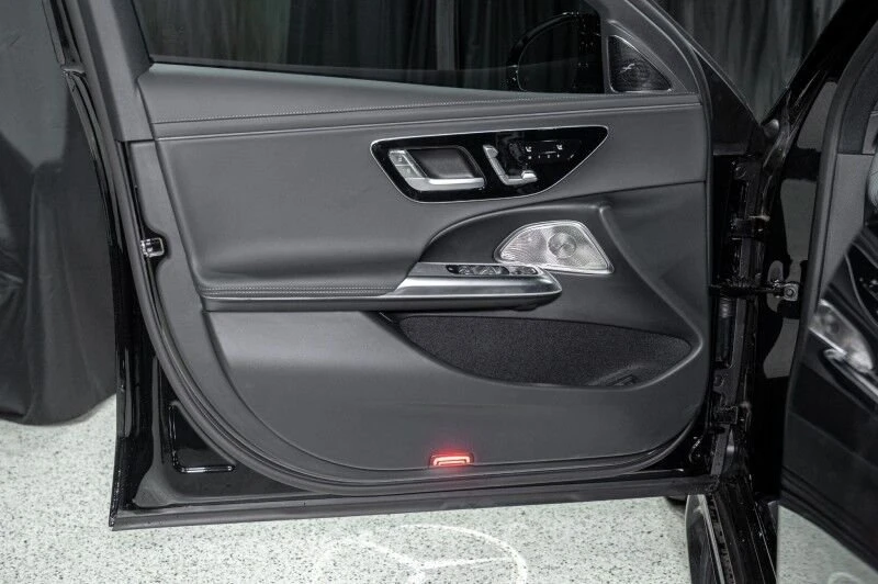 2026 Mercedes-Benz W214 E-Class - Image 10 of 20