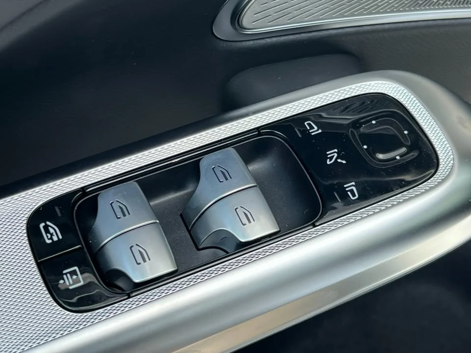 2026 Mercedes-Benz W214 E-Class - Image 13 of 20