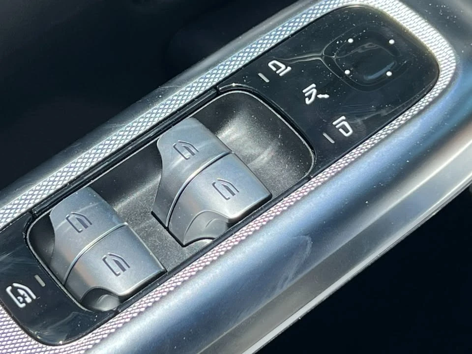 2026 Mercedes-Benz W214 E-Class - Image 15 of 20