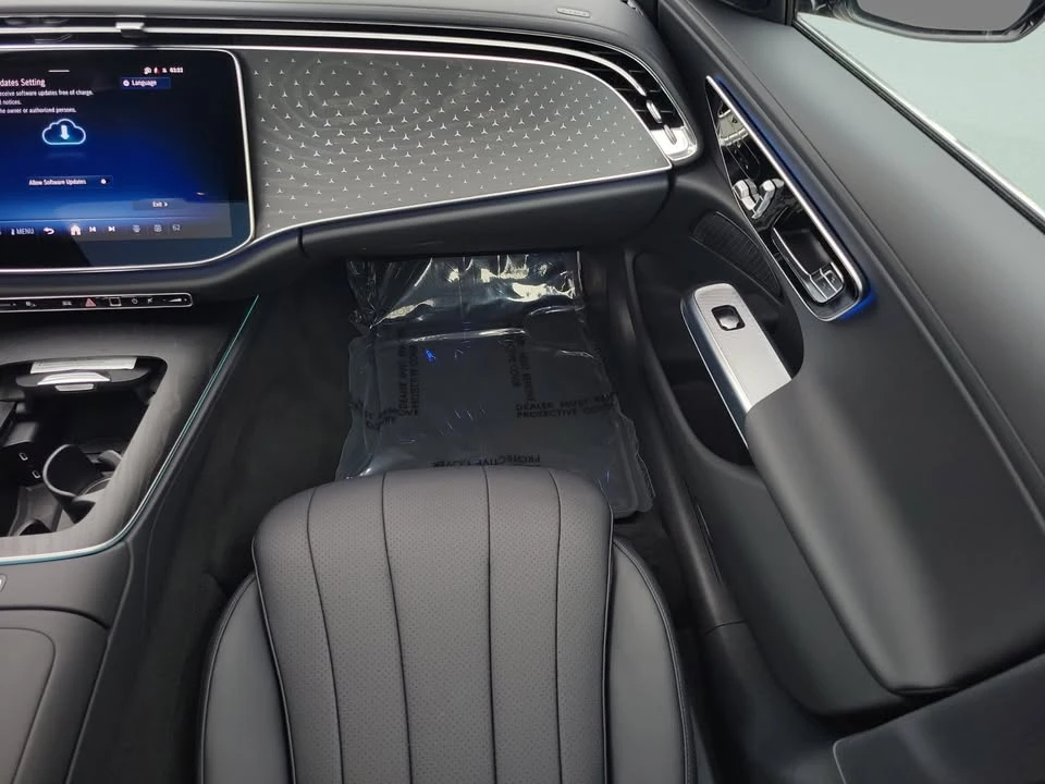 2026 Mercedes-Benz W214 E-Class - Image 13 of 20