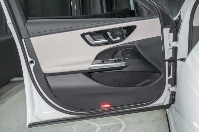 2026 Mercedes-Benz W214 E-Class - Image 10 of 12