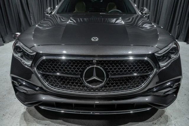 2026 Mercedes-Benz W214 E-Class - Image 2 of 12