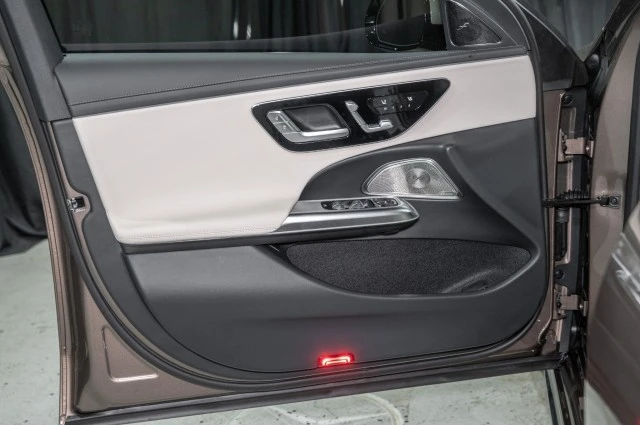2026 Mercedes-Benz W214 E-Class - Image 10 of 12