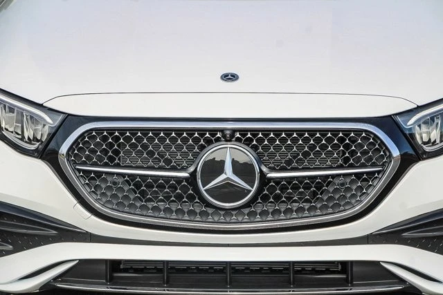 2026 Mercedes-Benz W214 E-Class - Image 7 of 12