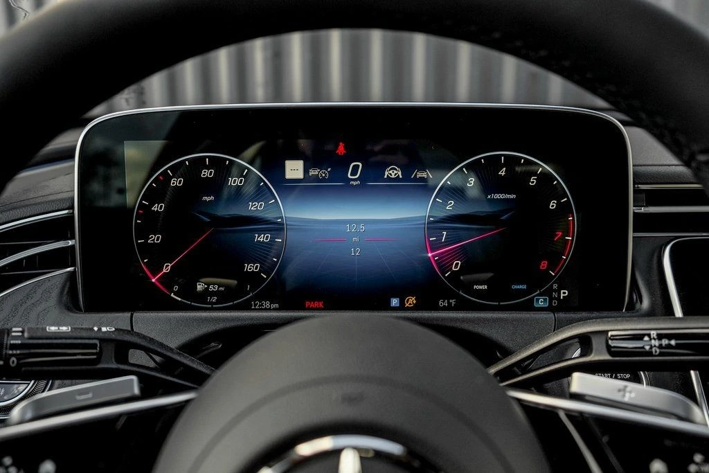 2026 Mercedes-Benz W214 E-Class - Image 13 of 21