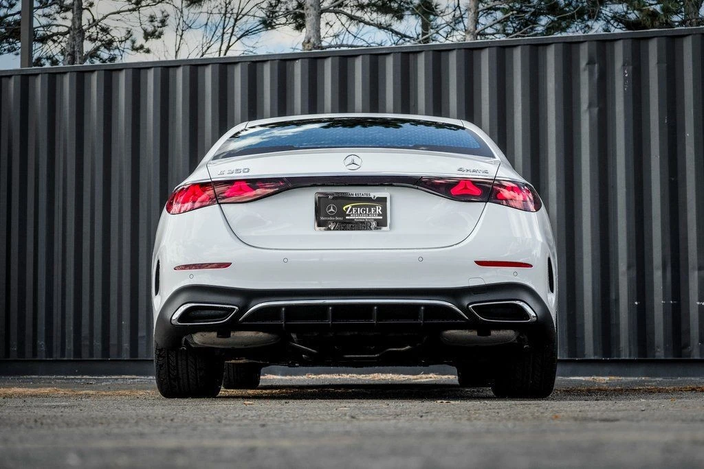 2026 Mercedes-Benz W214 E-Class - Image 8 of 21