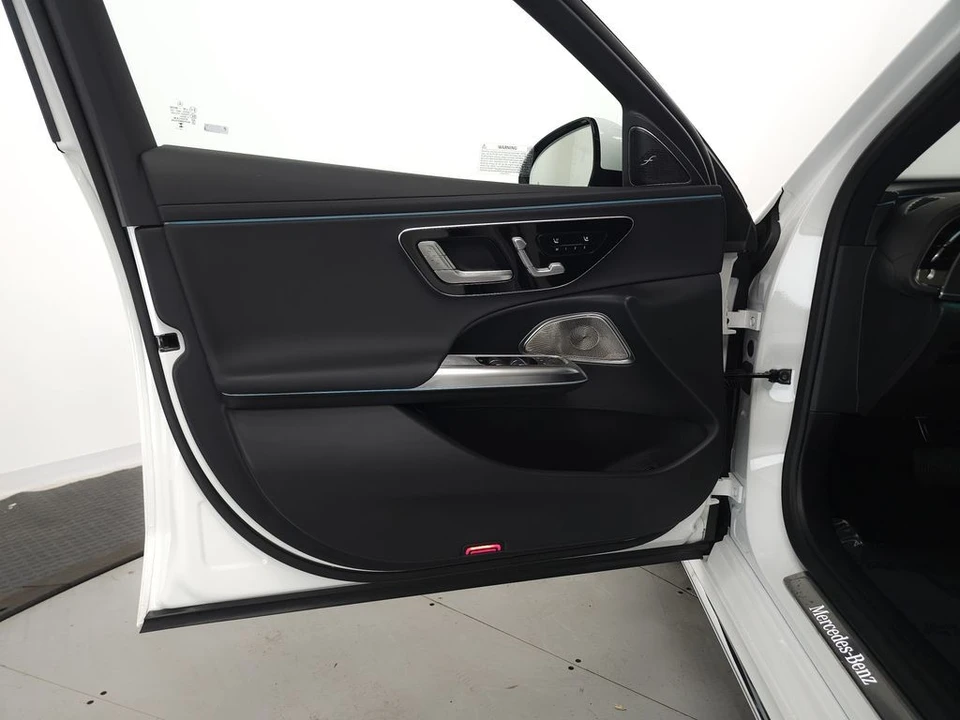 2026 Mercedes-Benz W214 E-Class - Image 5 of 21