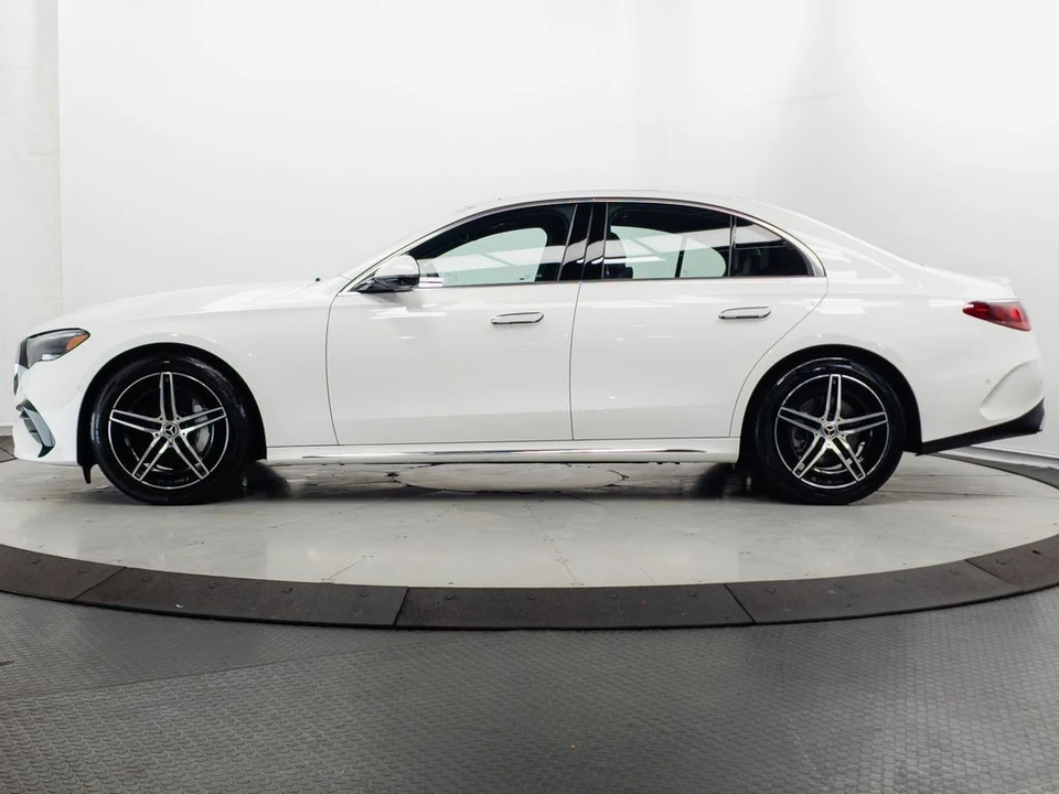 2026 Mercedes-Benz W214 E-Class - Image 4 of 21