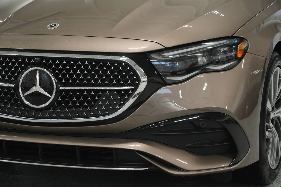 2026 Mercedes-Benz W214 E-Class - Image 7 of 12