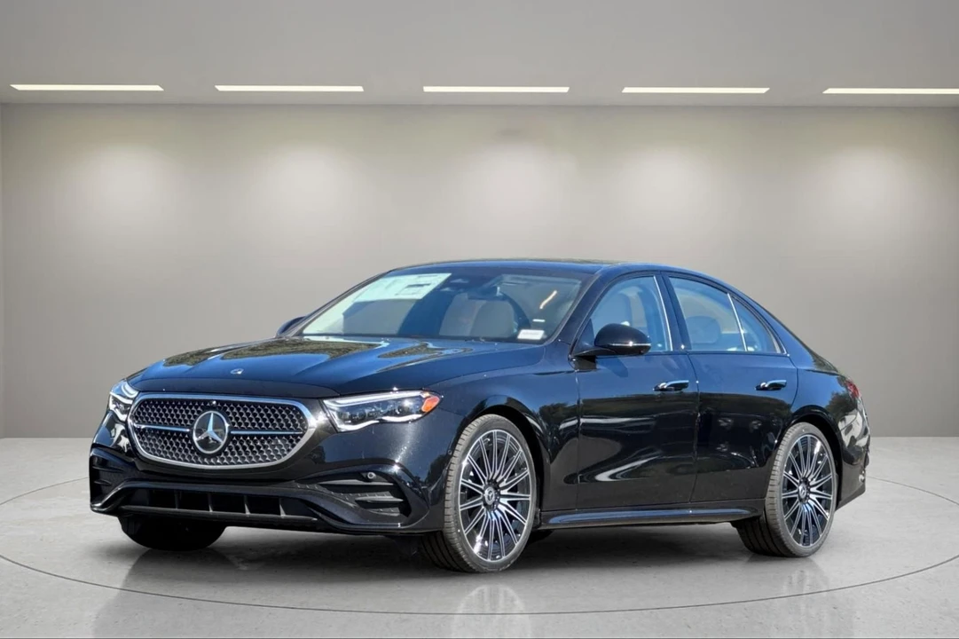 2026 Mercedes-Benz W214 E-Class - Image 8 of 12