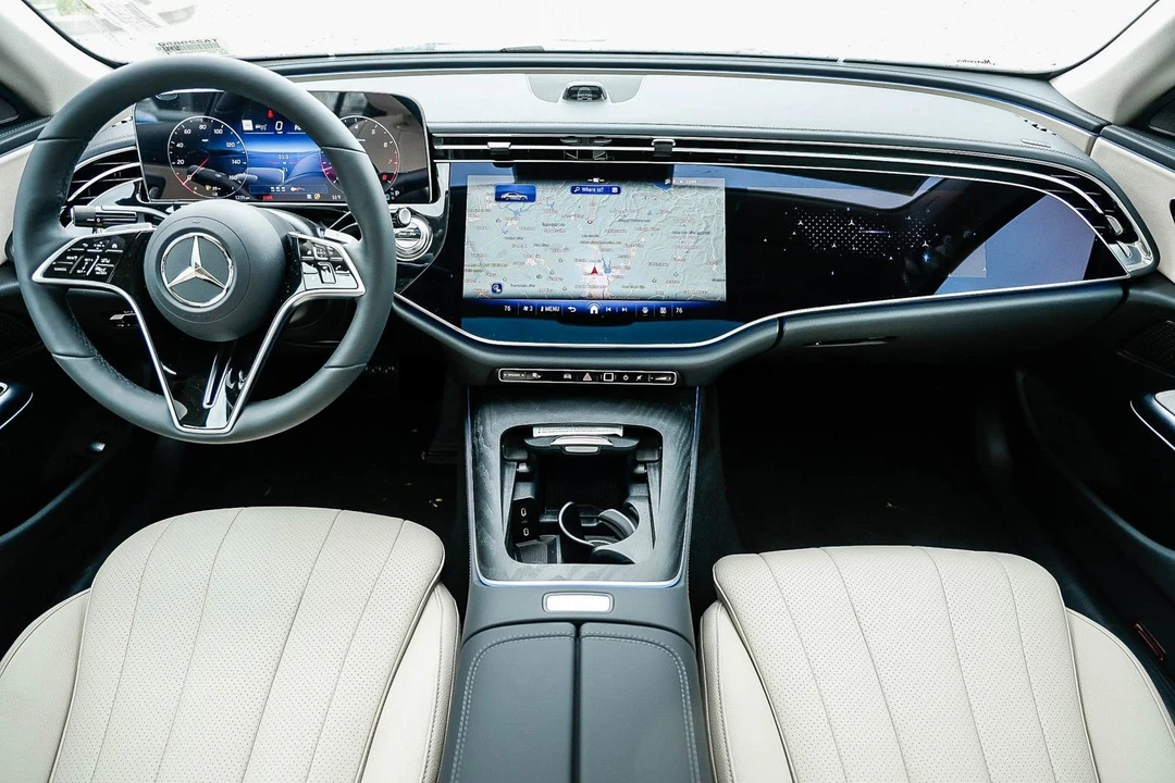 2026 Mercedes-Benz W214 E-Class - Image 10 of 12