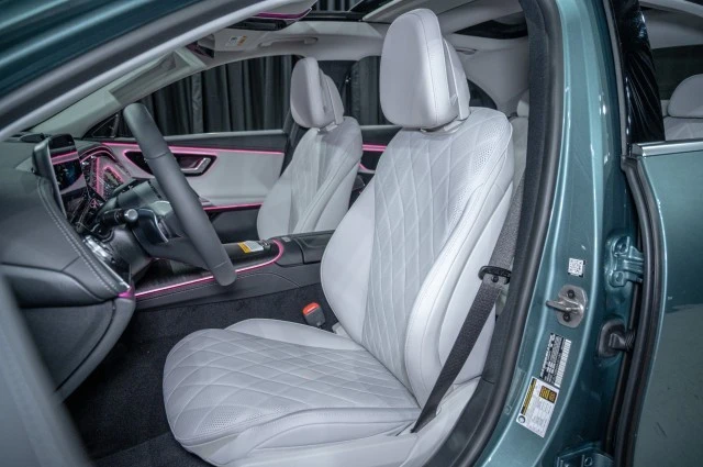2026 Mercedes-Benz W214 E-Class - Image 10 of 12
