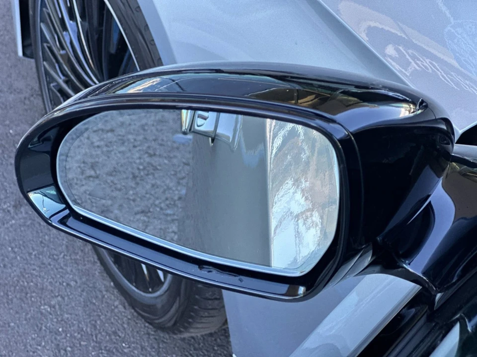 2026 Mercedes-Benz W214 E-Class - Image 9 of 12
