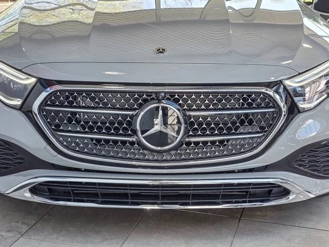 2026 Mercedes-Benz W214 E-Class - Image 7 of 12