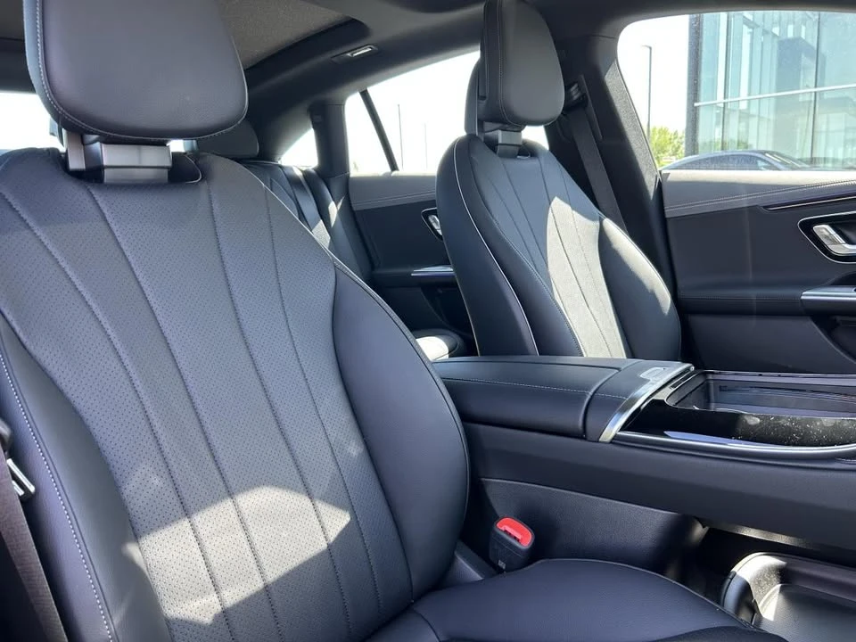 2026 Mercedes-Benz EQE - Image 11 of 13