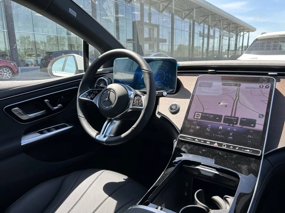 2026 Mercedes-Benz EQE - Image 8 of 13