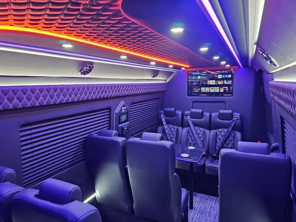 2026 Mercedes-Benz VS30 Sprinter - Image 5 of 12