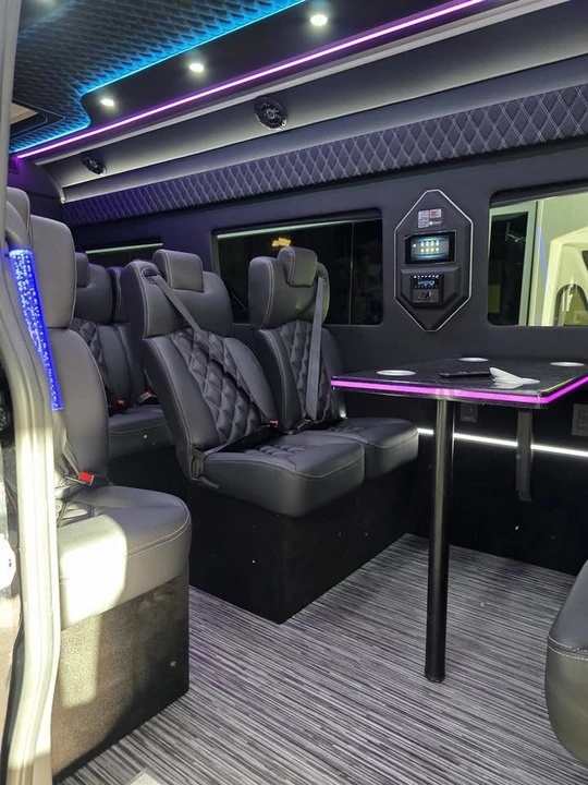 2026 Mercedes-Benz VS30 Sprinter - Image 6 of 12