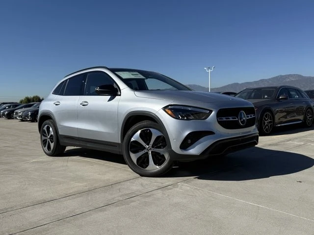 2026 Mercedes-Benz H247 GLA - Image 2 of 12
